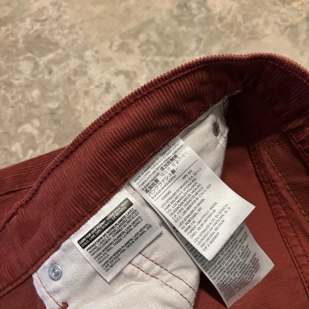 Levi's Pants Mens 36x30 (fits 36x28) Red 502 Straight Taper Corduroy Casual